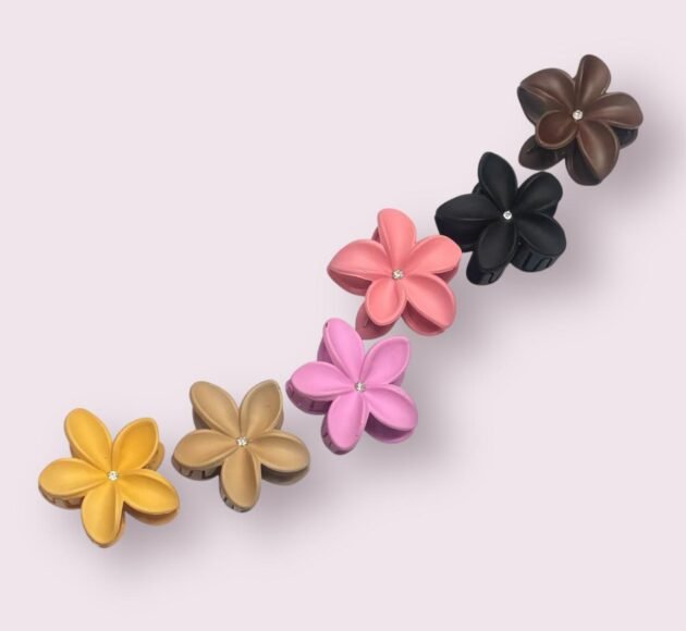 Fancy Flower Claw With Stone (Pack of 12) - Image 3