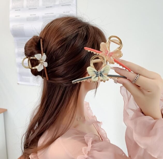 Trendy Metal Hair Claw (Pack of 12) - Image 2