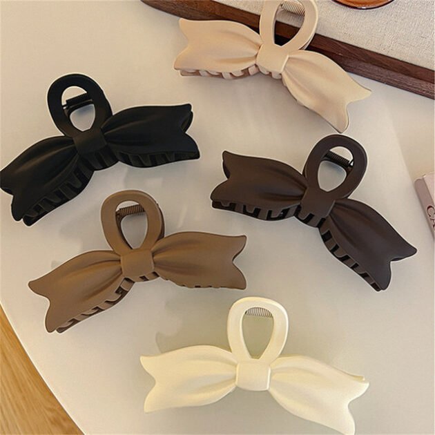 Trendy Bow Hair Claw (pack of 12)