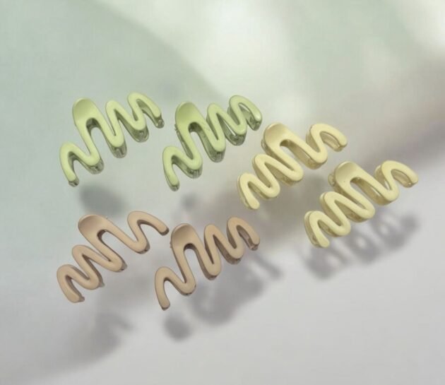 Trendy Designer Hair Claw (pack of 12) - Image 2