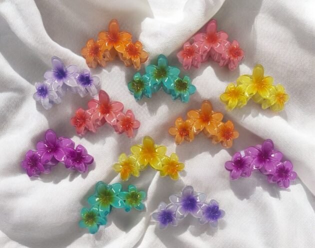 Trendy Designer Hair Claw (pack of 12)