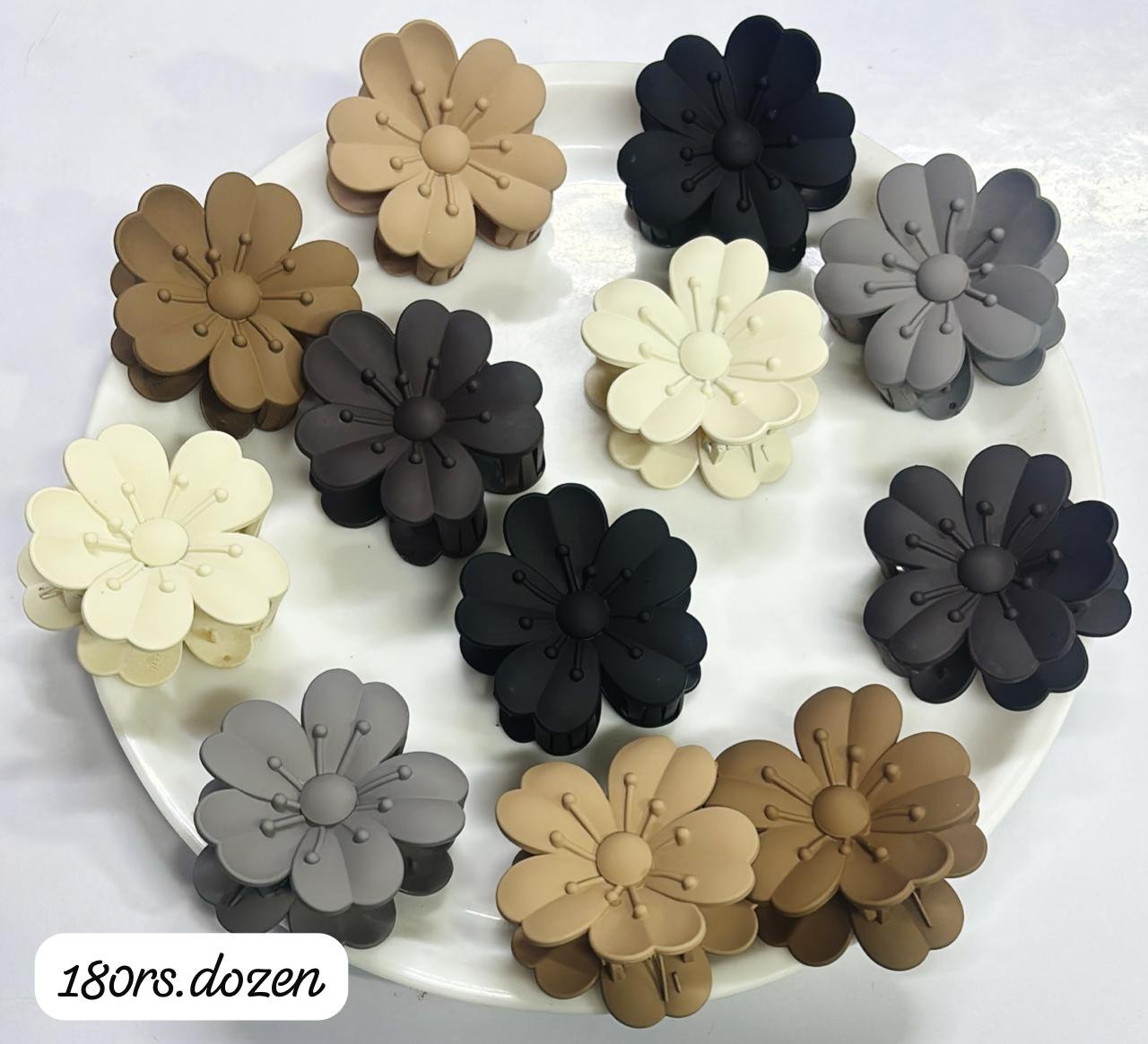MATTE FLOWER CLAW CLIPS (PACK OF 12)